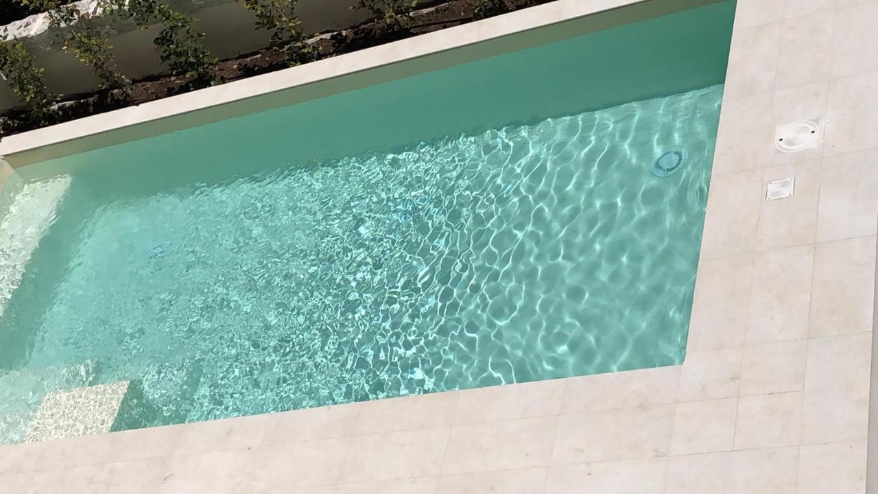 شقة Carlo V - Con Piscina E Giardino Privati ليتشي المظهر الخارجي الصورة